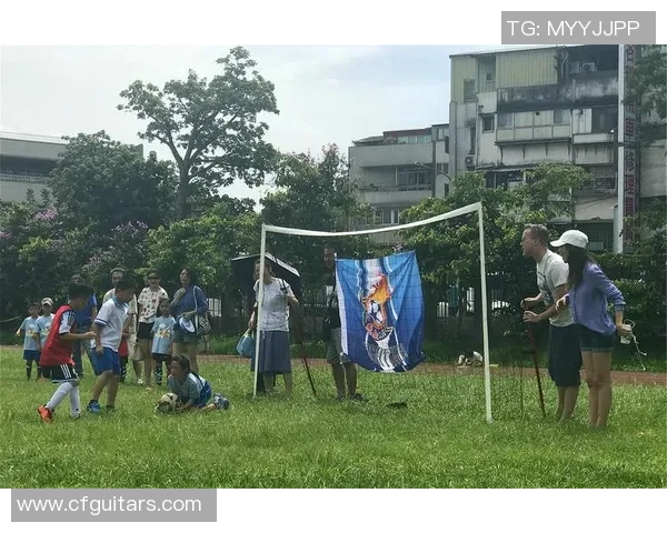 热血绿茵场球星同款足球手环点燃激情青春梦想