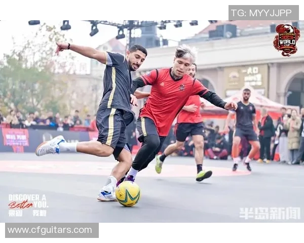 足球巨星们携手同框 展现无尽荣耀与友谊的精彩瞬间